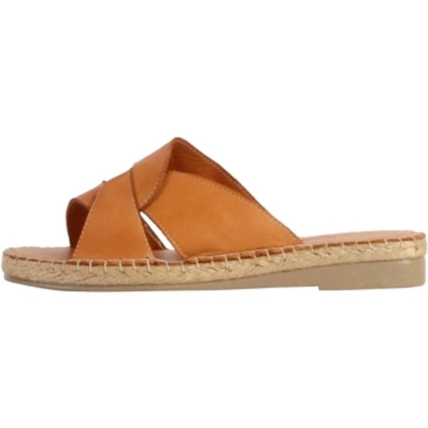 The Divine Factory The Divine Factory  Sandale i polusandale 235675  The Divine Factory