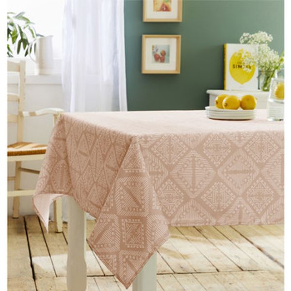 Tradilinge Tradilinge  Stolnjaci BOHO  Tradilinge