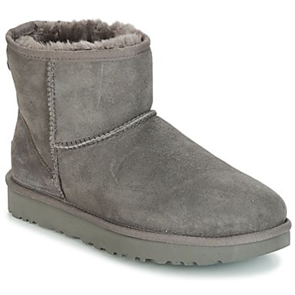 UGG UGG  Polučizme CLASSIC MINI II  UGG