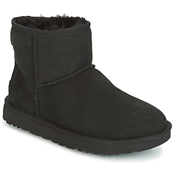 UGG UGG  Polučizme CLASSIC MINI II  UGG