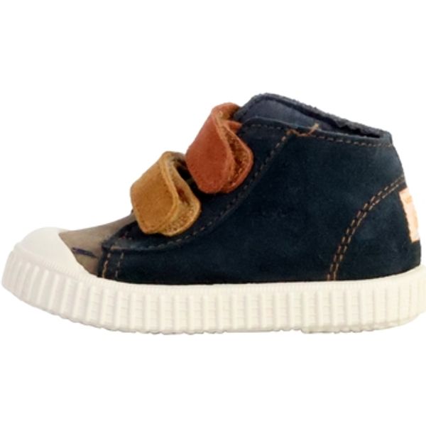 Victoria Victoria  Visoke tenisice 240325  Victoria