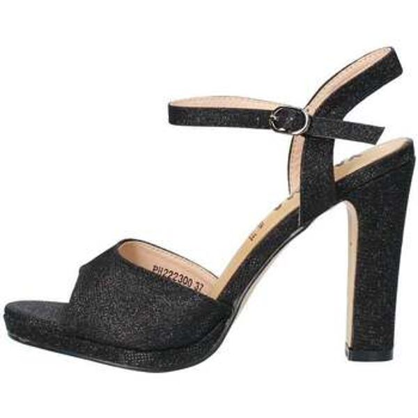 Yanema Yanema  Salonke -  Yanema