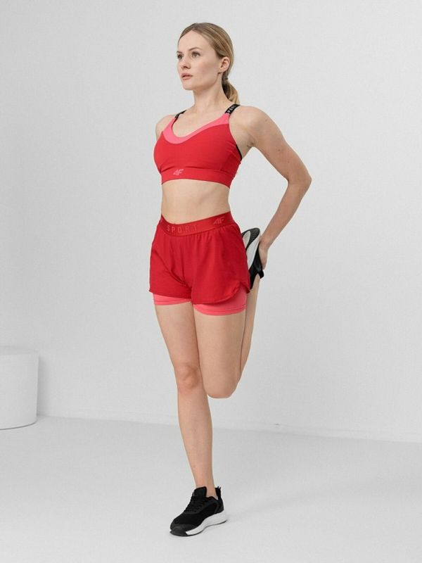 4F 4F Šorcevi crvena