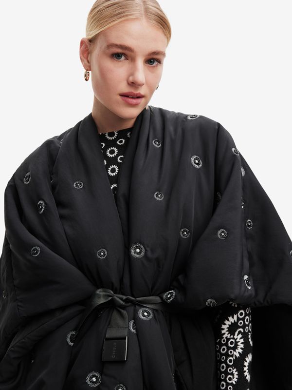 Desigual Desigual Mini Atre Elbrus Pončo crna