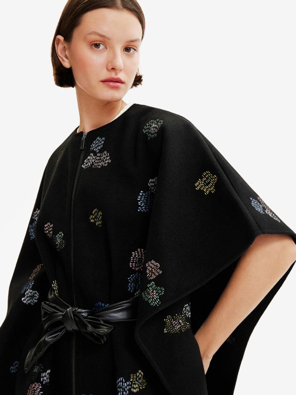 Desigual Desigual Threadflor Milan Jakna crna