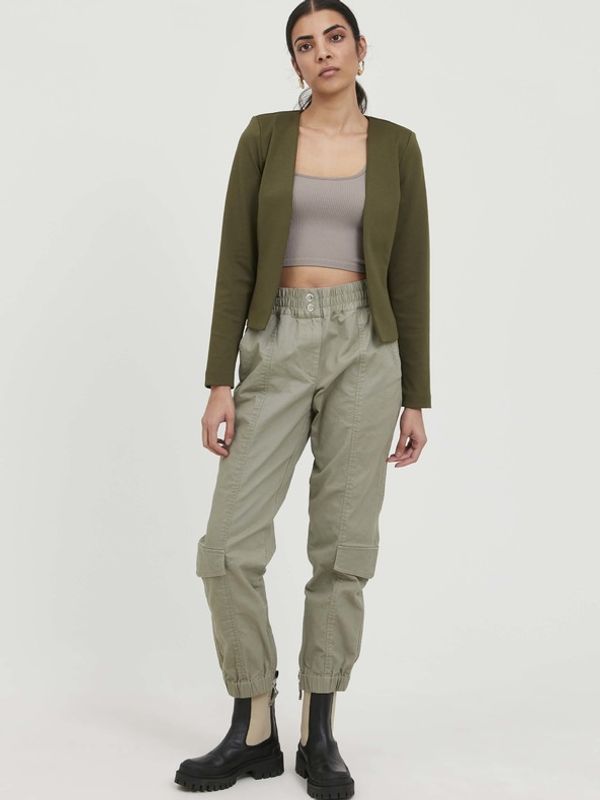 ICHI ICHI Hlače zelena