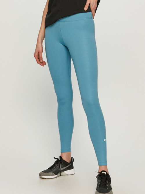 nike taice.jpg